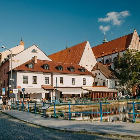 Hotel Klika Ceske Budejovice Luaran gambar