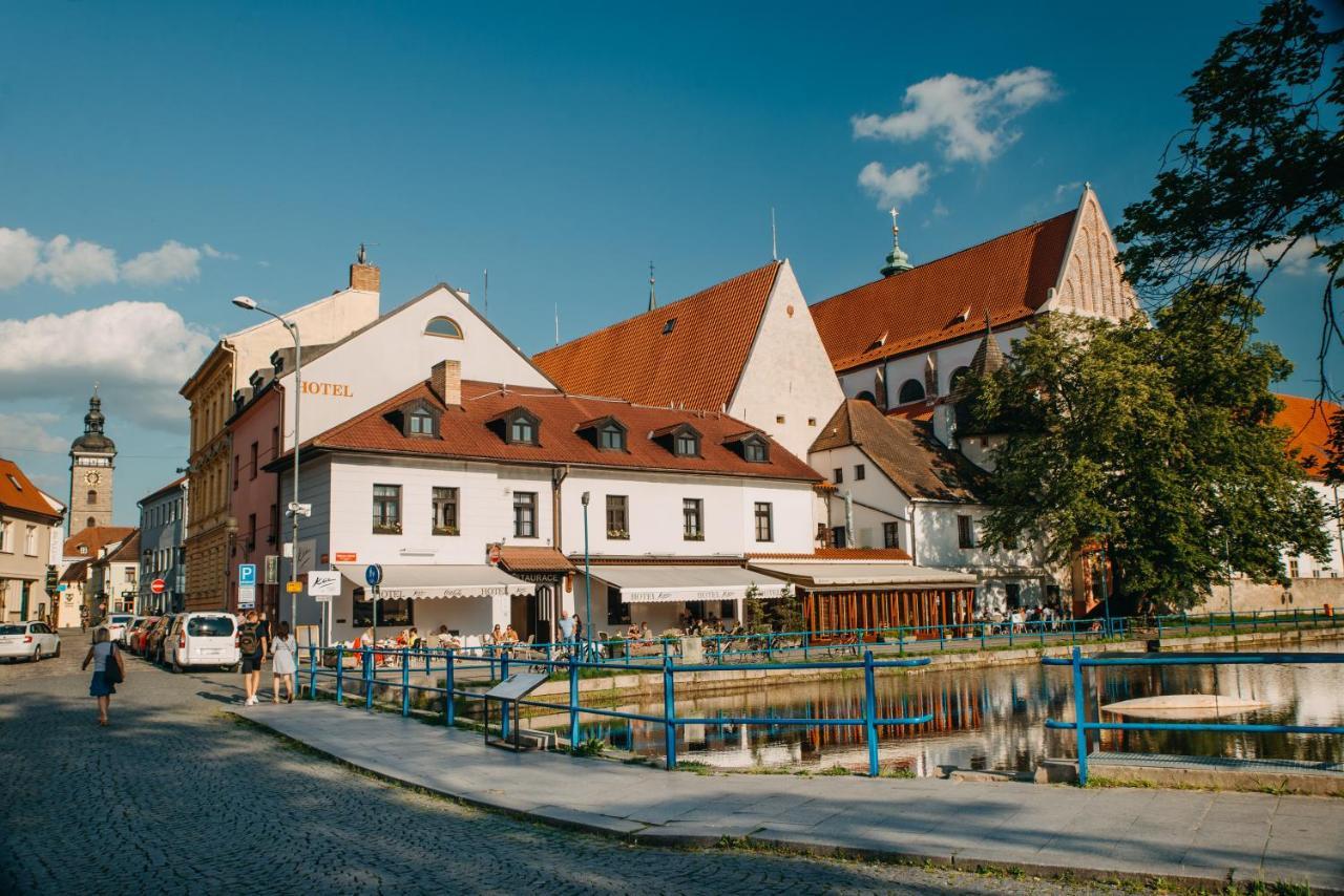 Hotel Klika Ceske Budejovice Luaran gambar