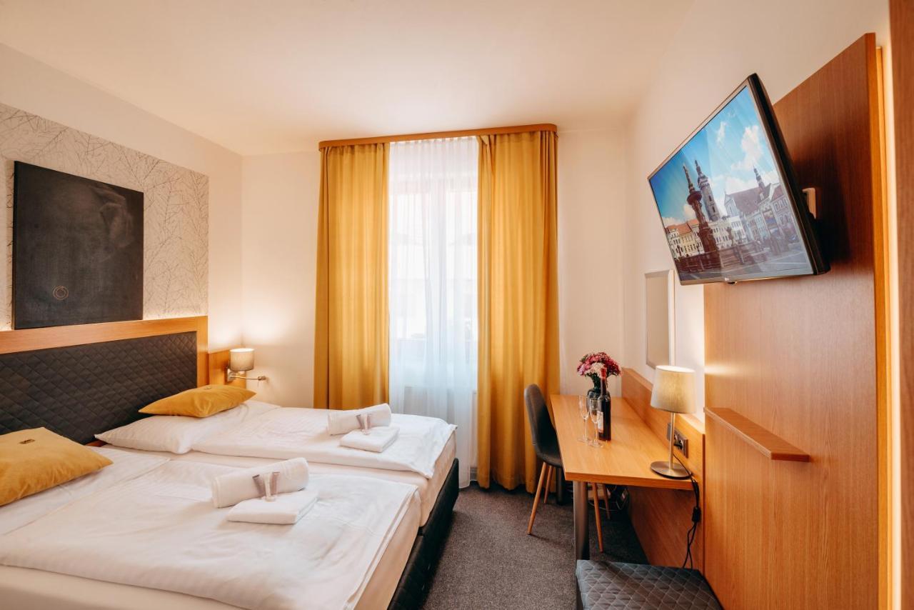 Hotel Klika Ceske Budejovice Luaran gambar