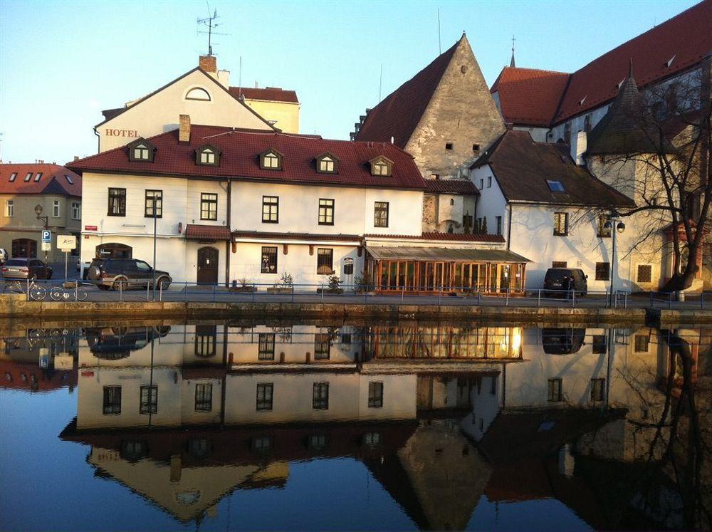 Hotel Klika Ceske Budejovice Luaran gambar