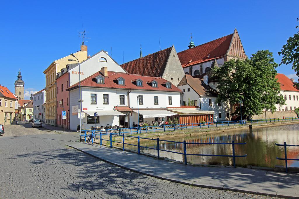 Hotel Klika Ceske Budejovice Luaran gambar