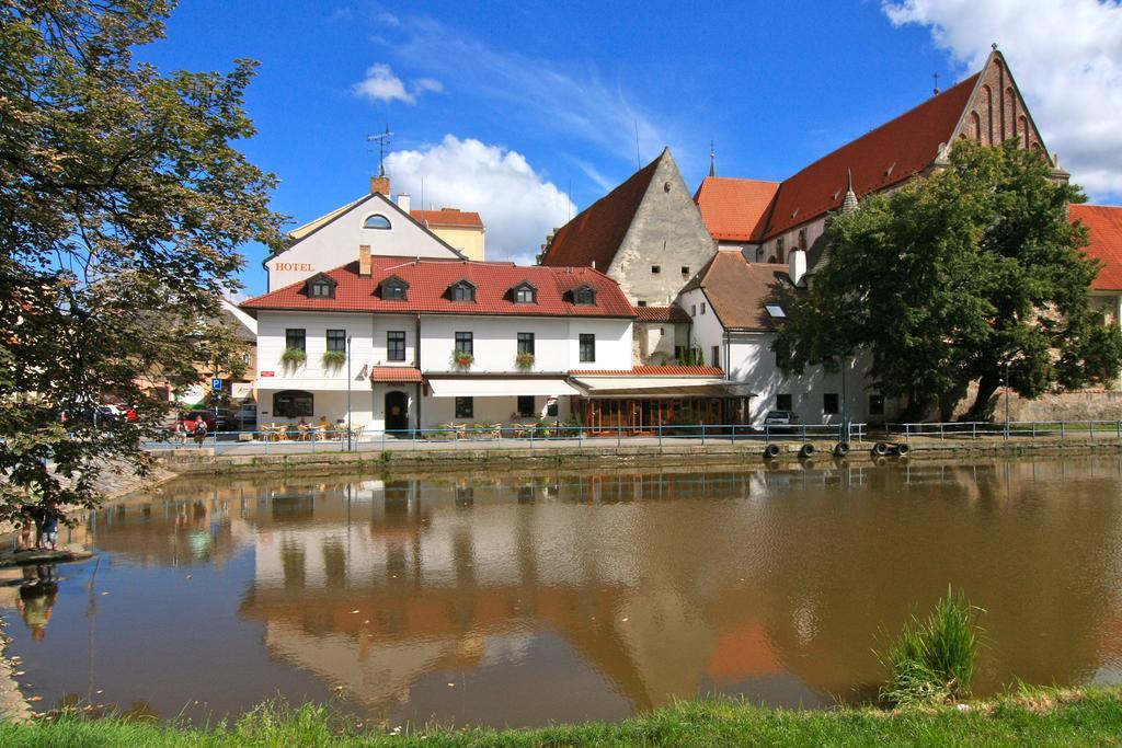 Hotel Klika Ceske Budejovice Luaran gambar