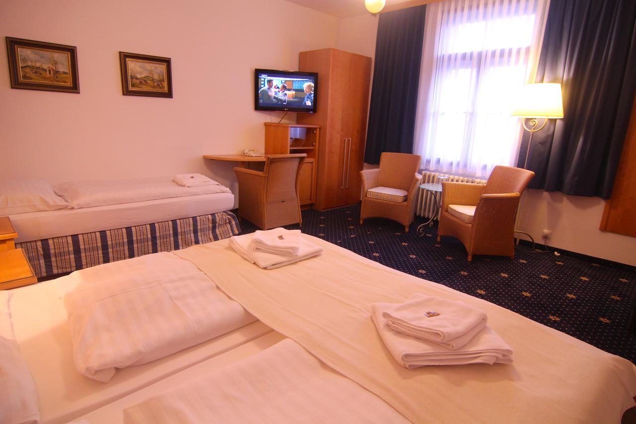 Hotel Klika Ceske Budejovice Luaran gambar